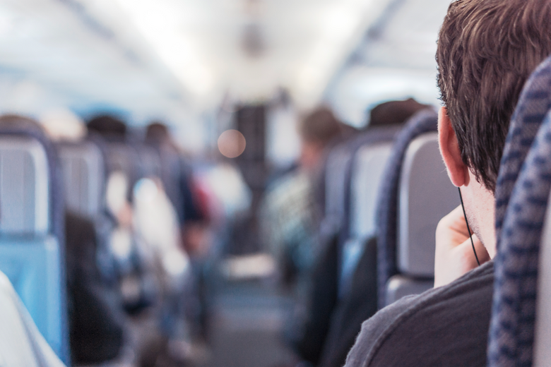 How to Stay Healthy While You Fly
